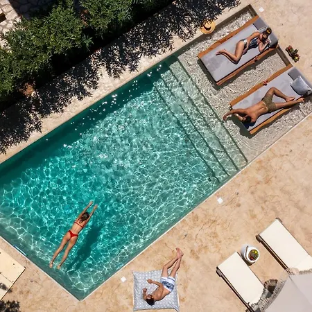 Villa Alyko Aliko Beach